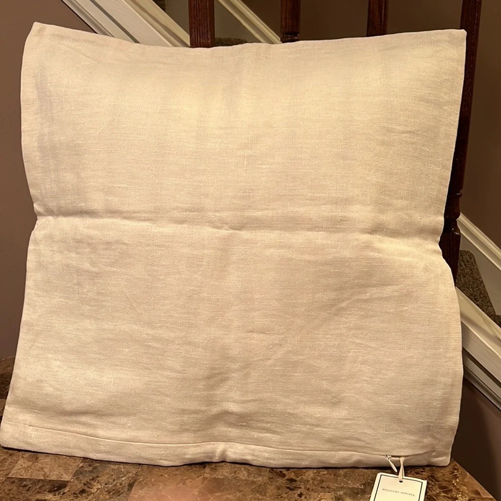 Williams Sonoma Home 22”x22” Pillow Cover